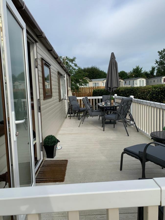 Norfolk Caravan Staycation Pet Friendly Belton with Browston Buitenkant foto